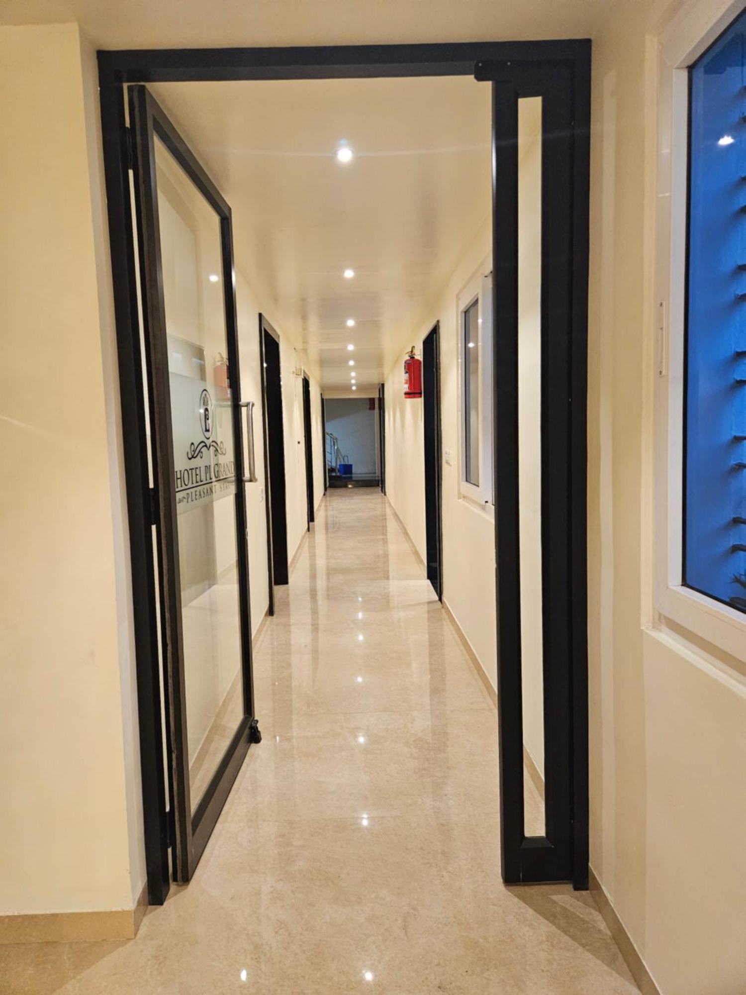 Hotel Pl Grand كارايكودي المظهر الخارجي الصورة